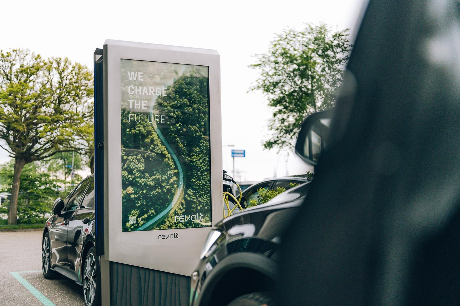 How Revolt is using DOOH Turning EV Chargers Into Powerful