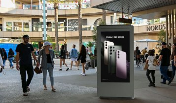 lightbox OOH kiosk
